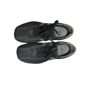 Skechers critics Black Gray Low-Top Sneakers leather mens 8 casual work neutral